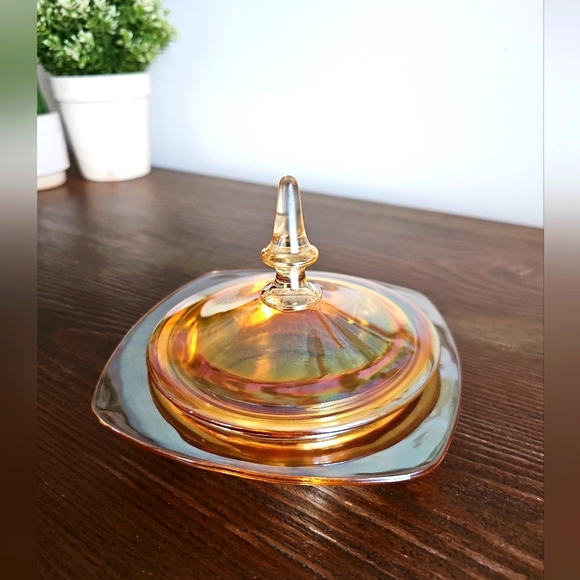 Beautiful Royal Amber Fostoria Antique Butter Dish, Floral Candy Dish 1930's - Picture 7 of 16